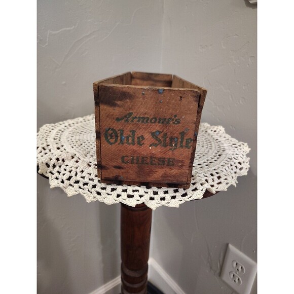 Armour's Old Style Mellowed Wood Cheese Box 5lb Armour And Company - Picture 3 of 9